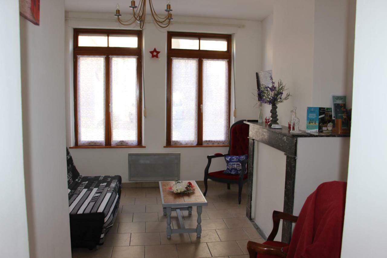 Apparts St Sépulcre Saint-Omer  Esterno foto